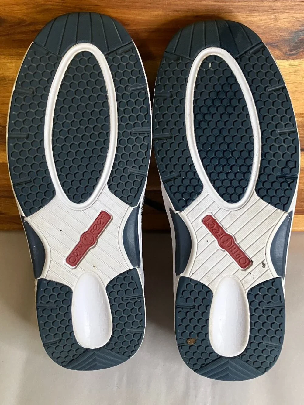 Orthofeet Edgewater Sneakers Men's 8.5 Wide 2E Blue Walking Shoes 616 Comfort